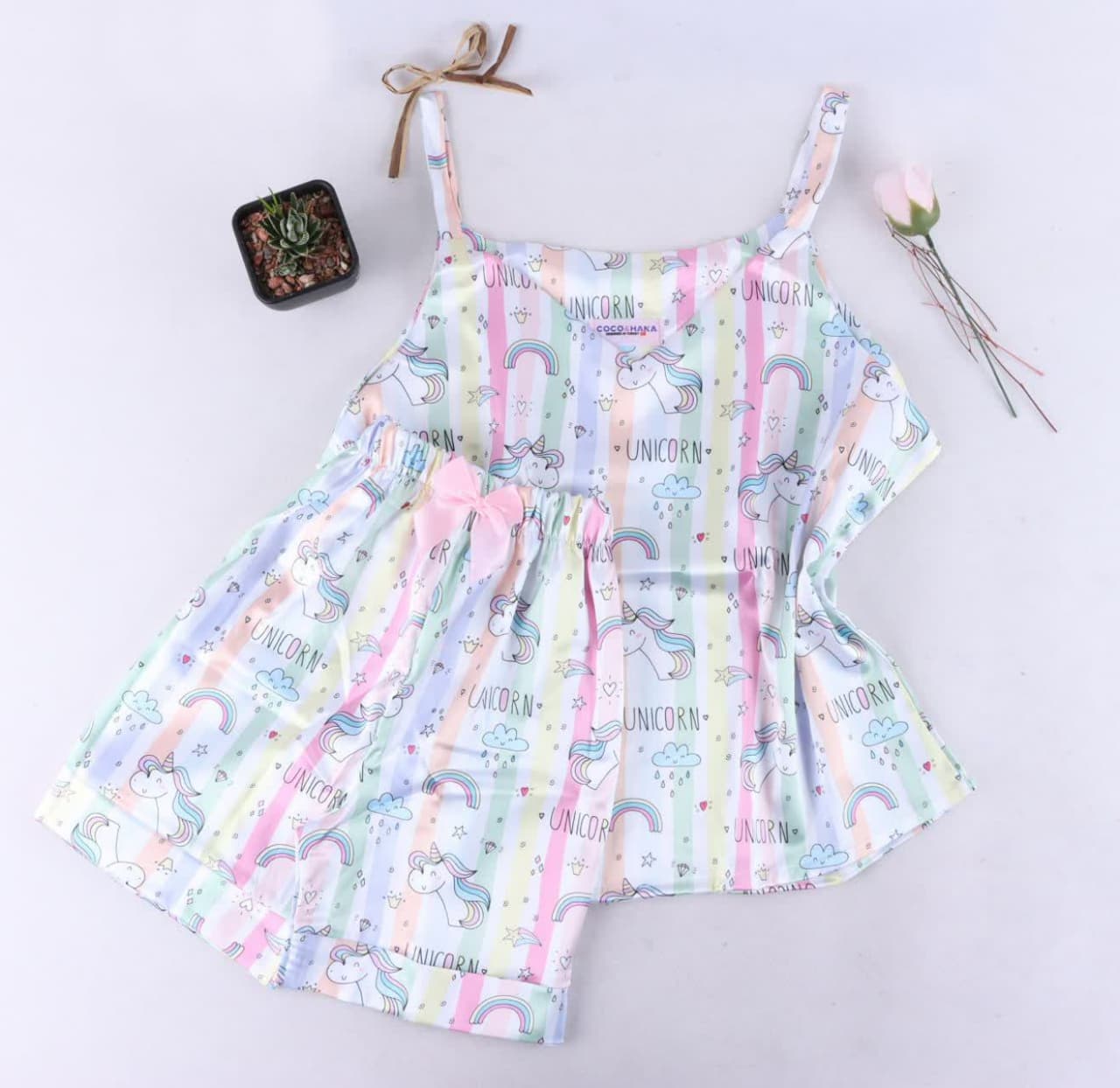 تاپ شلوارک ساتن تاپ شلوارک ساتن