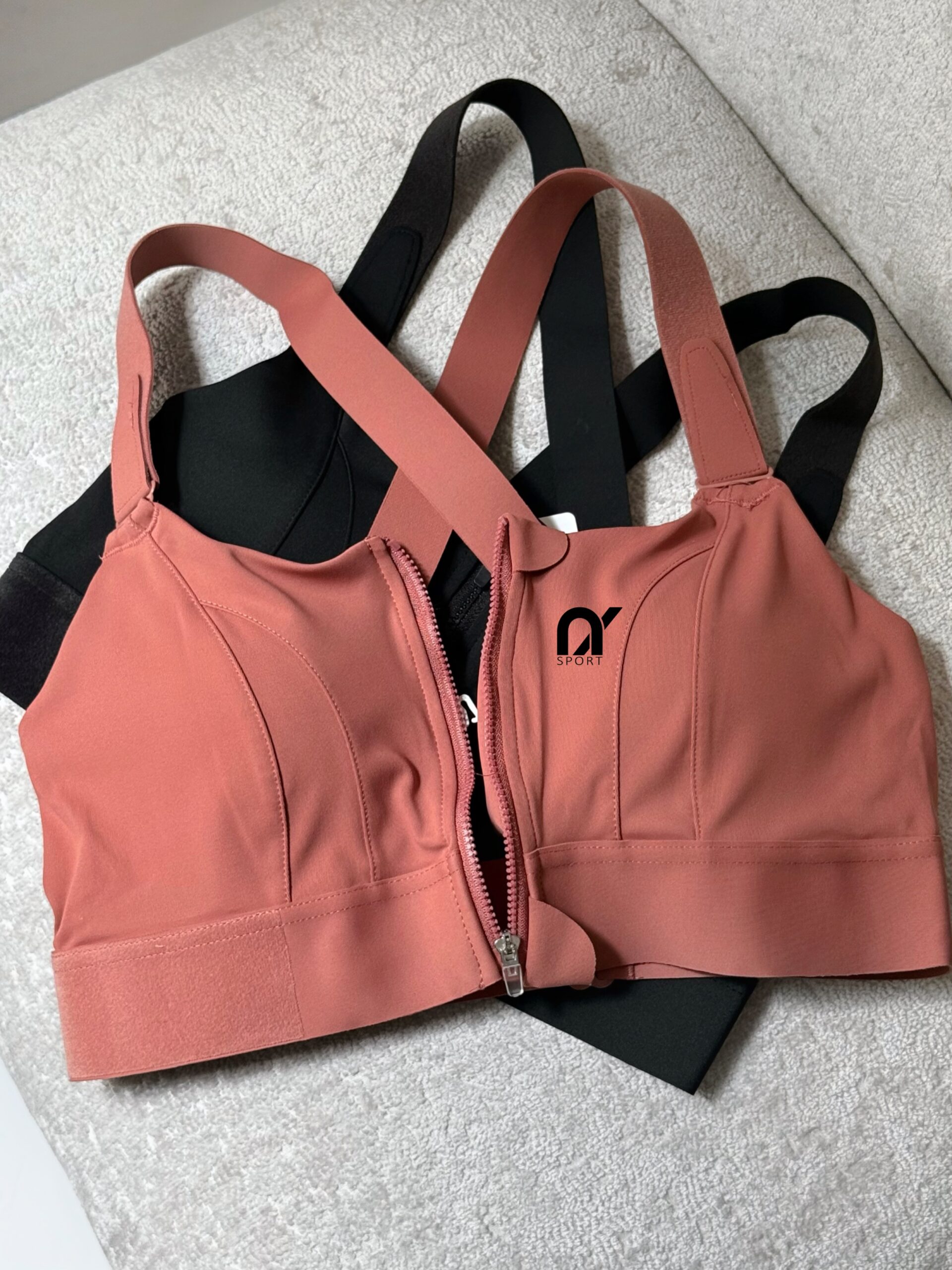 نیمتنه ورزشی زنانه (3) نیمتنه ورزشی زنانه