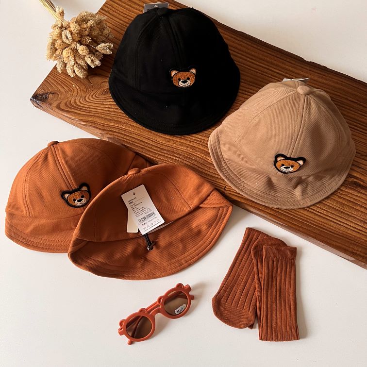 کلاه آفتاب گیر کتان کبریتی تدی کلاه آفتاب گیر کتان کبریتی تدی