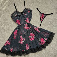 لباس خواب زنانه طرح گل سرخ