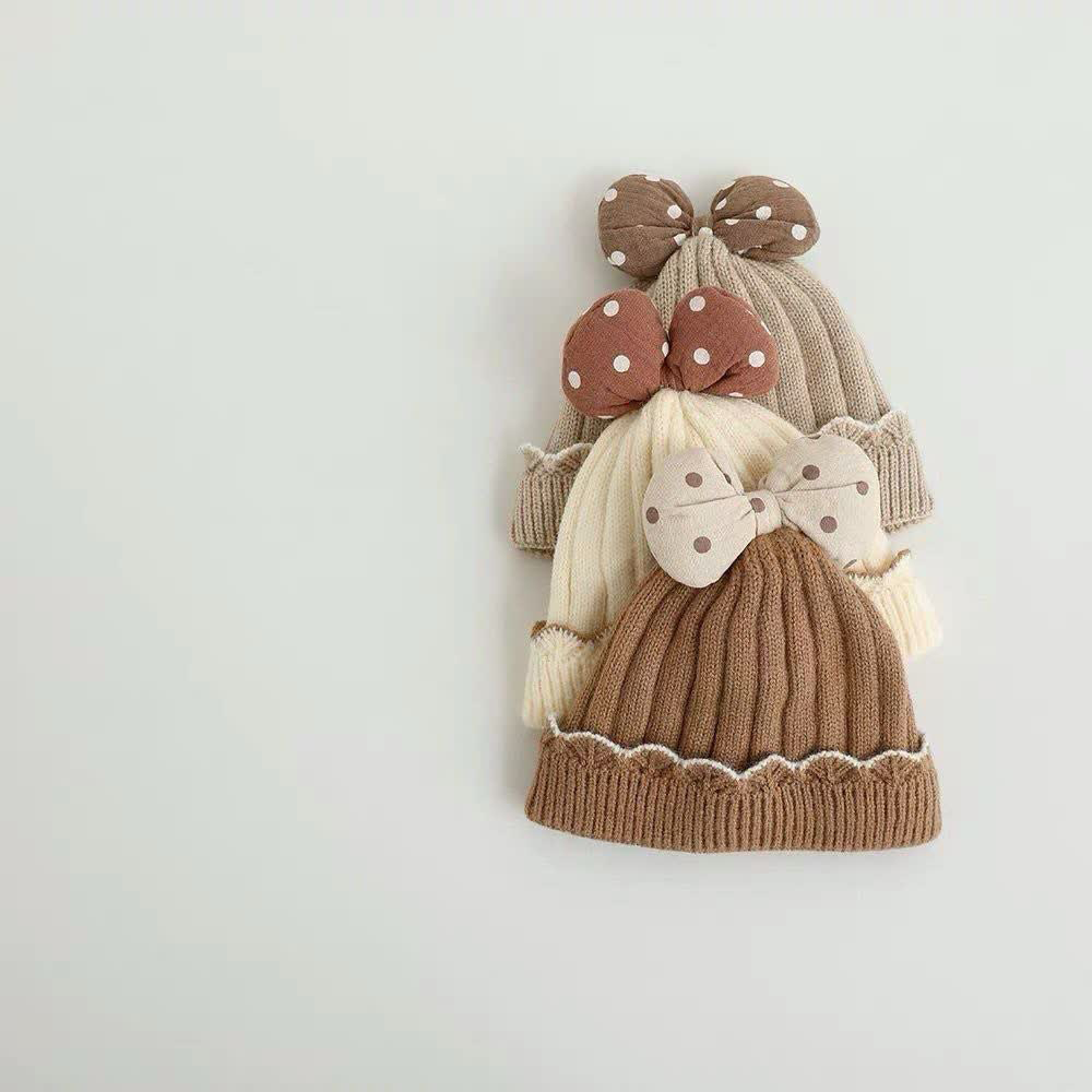 کلاه بافت پاپیون بچگانه کلاه بافت پاپیون بچگانه